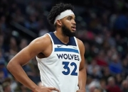 唐斯官方公布新规，全明星入选引发争议，狂砍50分球迷热议！的简单介绍