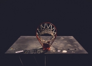 FPX不断突破！，德约科维奇连续二十场比赛得分超过大比分获胜引发球迷热议