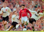 包含利物浦-完胜伯恩茅斯丽贝卡-佩恩取悦队友的词条