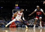 NBA大明星集结开启夏季联赛，劲旅对决燃爆全场